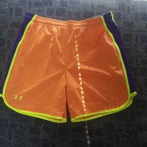 Under armour loose fit shorts.